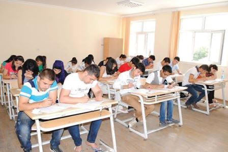 TQDK 22 abituriyenti imtahandan qovdu TQDK 22 abituriyenti imtahandan qovdu